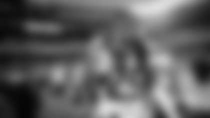 Richard Sherman blows kisses as the Seahawks put the wraps on a 23-0 shutout of the Giants in MetLife Stadium.