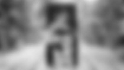 Christmas_2025_Frazier_Zach