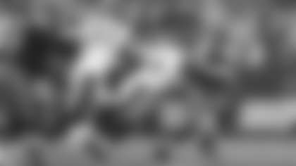 Highsmith_Alex_2025_Week17_Browns_TFL