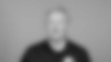 This is a 2025 photo of Garrett Giemont of the Pittsburgh Steelers NFL football team. This image reflects the Steelers active roster as of May 21, when this image was taken. (Karl Roser / Pittsburgh Steelers)