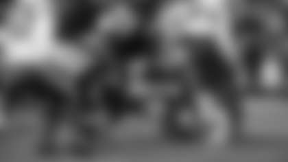 Warren_Jaylen_2025_Week13_Bills_TD_1Q