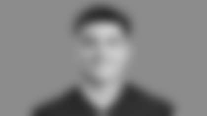 loveland-colston-2025-headshot-CHI