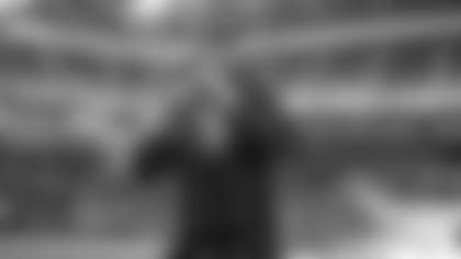 View pregame photos as the Vikings prepare for the Week 13 game against the Seahawks at Lumen Field.