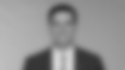 Schnorr_Brian-2025-headshot-2560