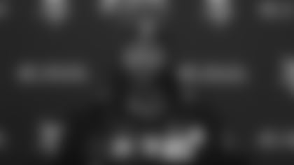 PRESSER%20111225%20AARON%20JONES.mp4