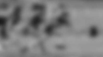 2025-girls-flag-11-2560