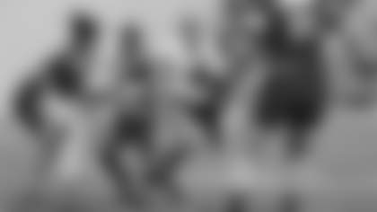 2025-girls-flag-2-2560