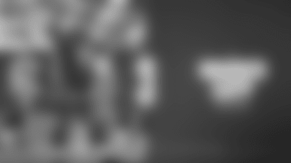 WarrenSapp_Bucs50_Reveal_Site_16x9