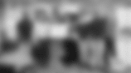 A total of 100 Packers catches over the first 5 home games means a donation of $25,000 of sustainable hygiene products from Tork to Rawhide Youth Services. TE Luke Musgrave wrapped up the campaign by speaking to media members and Rawhide youth at the Bart & Cherry Starr Museum.