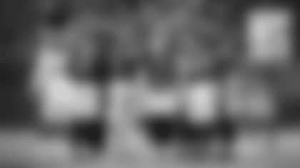 25_AroundTheNFCSouth_WK13