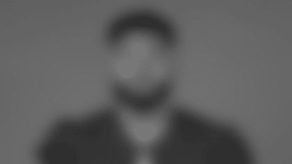 Thayer-Munford-headshot-ap
