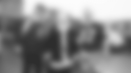 OGRaiderClaus_121825