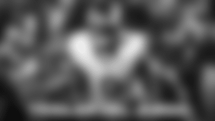 Los Rams de Los Ángeles se enfrentan a los Bears de Chicago en el Soldier Field. Mira el tráiler del juego de esta semana para prepararte para el duelo este domingo a las 3:30pm PT en el NBC.