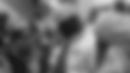 COMMUNITY/CHARITABLE-FOUNDATION/Volunteer Image 6