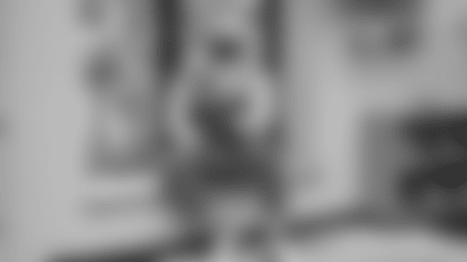 TVStory_Cams_Kindness_03