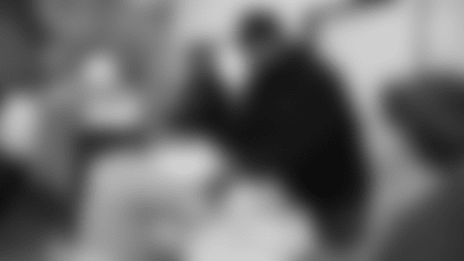 TVStory_Heyward_Thanksgiving_02