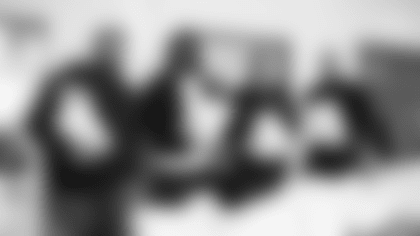 TVStory_Heyward_Thanksgiving_01