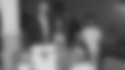 TVStory_Highsmith_PGHProject_Visit_1218_01