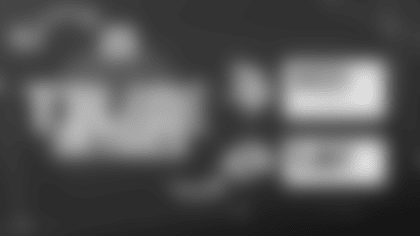 DARK Trade Details 2560x1440