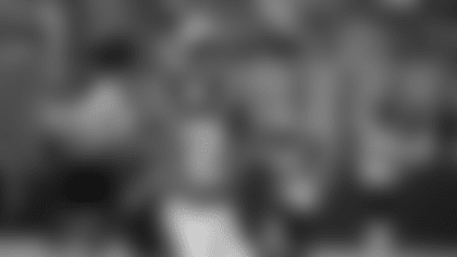 Matt-Corral-Action-2560