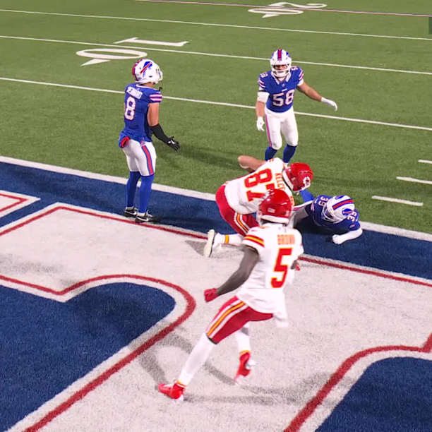 Travis Kelce Secures Patrick Mahomes' Two-Point-Conversion ...