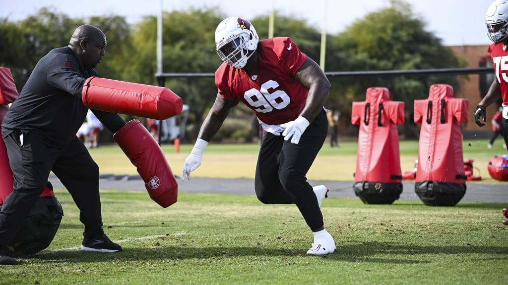 Cardinals Promote Naquan Jones To Roster