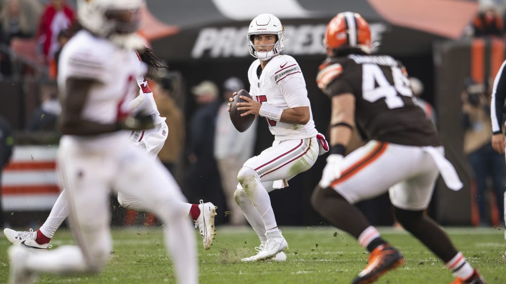 Cleveland Browns new QB coach Drew Petzing adjusts to new QB room