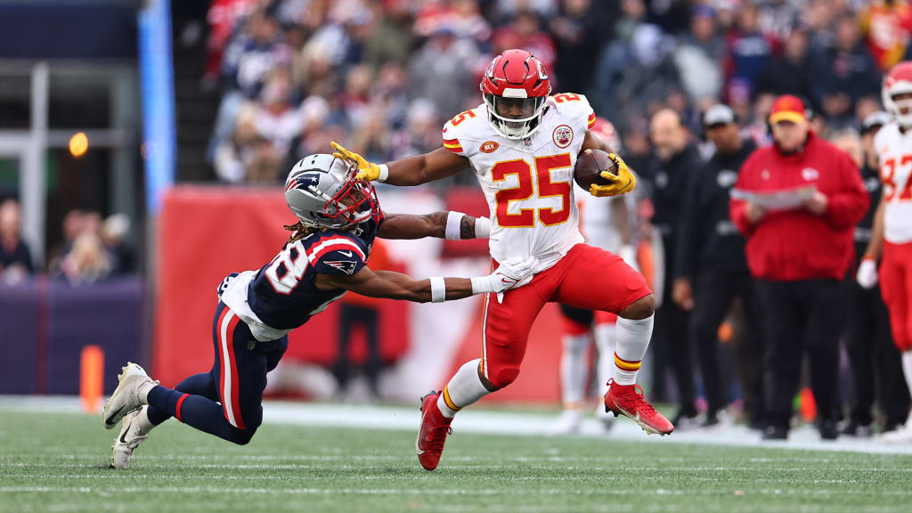 Chiefs Defeat Patriots, 27-17, for Ninth Win of the Season