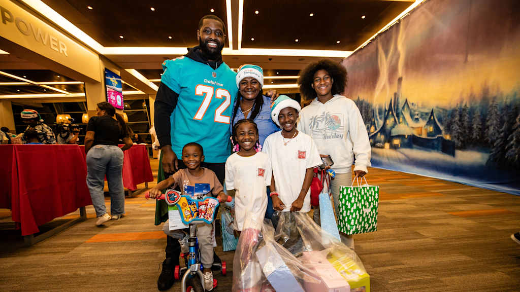 Miami Dolphins Create Lasting Impact Throughout South Florida During  Holiday Season