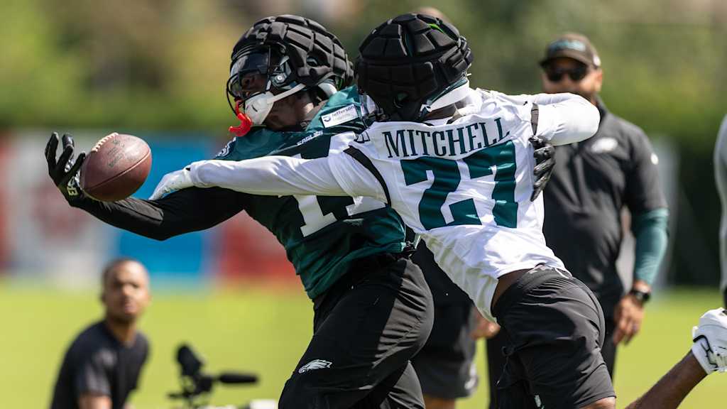 Eagles Training Camp Notebook: What happened on the first day of practice?