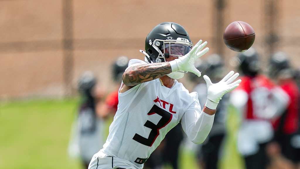 Jessie Bates III named NFL's fourth-best safety in ESPN poll