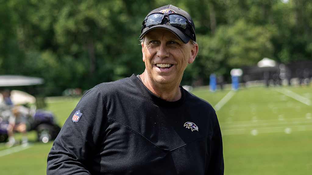 REPORT: Ravens Nearing Agreement on Contract Extension with Offensive Coordinator Todd Monken; Extending Todd Monken's Tenure with the Ravens Benefits More Than Just Lamar Jackson. nhathung