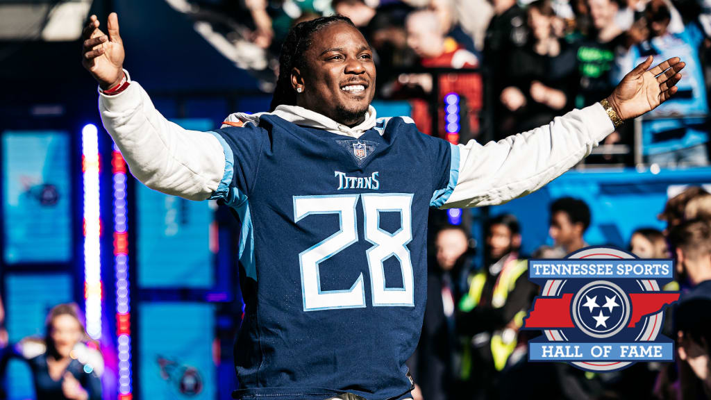 Former Titans RB Chris Johnson Honored to Enter Tennessee Sports Hall of  Fame This Weekend