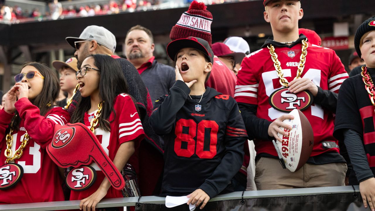 2 San Francisco 49ers Levi’s Gameday buy Giveaway Tees