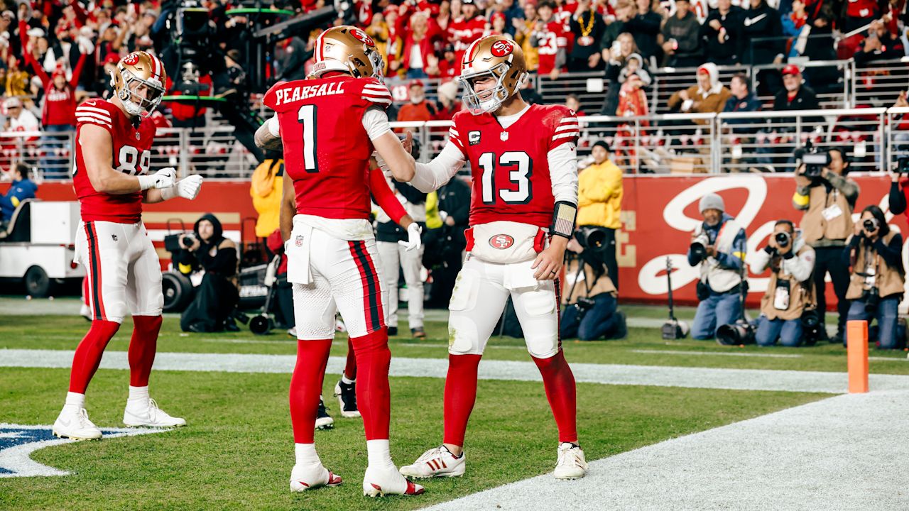 Morning Report: Stats from #CHIvsSF, Saturday Faithful Appreciation Game Ahead 🗞️