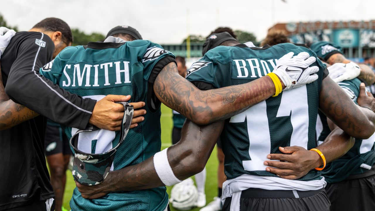 Eagles Training Camp Notebook: Like peanut butter and jelly