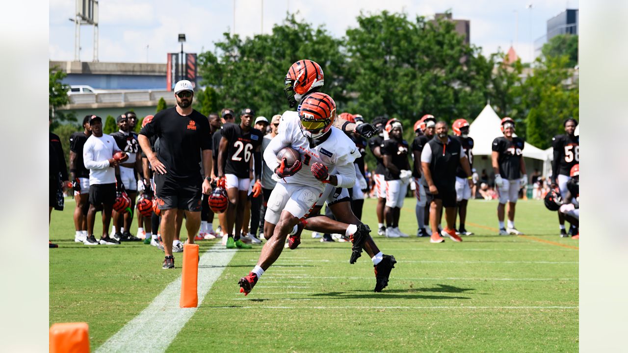WR Ja'Marr Chase scores during Day 11 of training camp at Kettering Health Practice Fields, Saturday, Aug. 9, 2025.