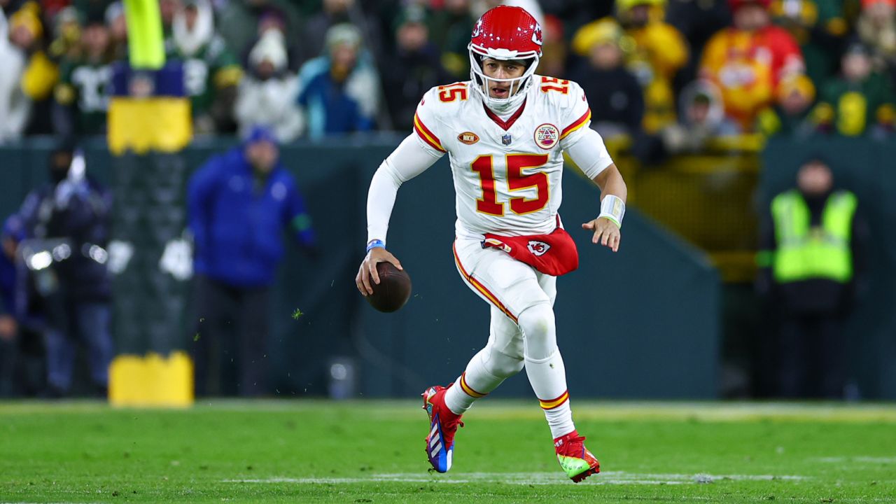 Chiefs vs Packers: Mahomes, Reid excited to play at Lambeau