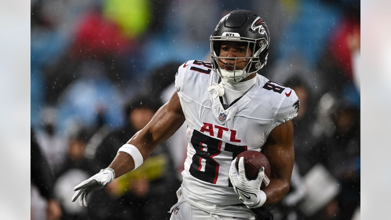 Falcons 2023 roster: Kyle Pitts, Jonnu Smith could make Atlanta TE group  spectacular - The Falcoholic