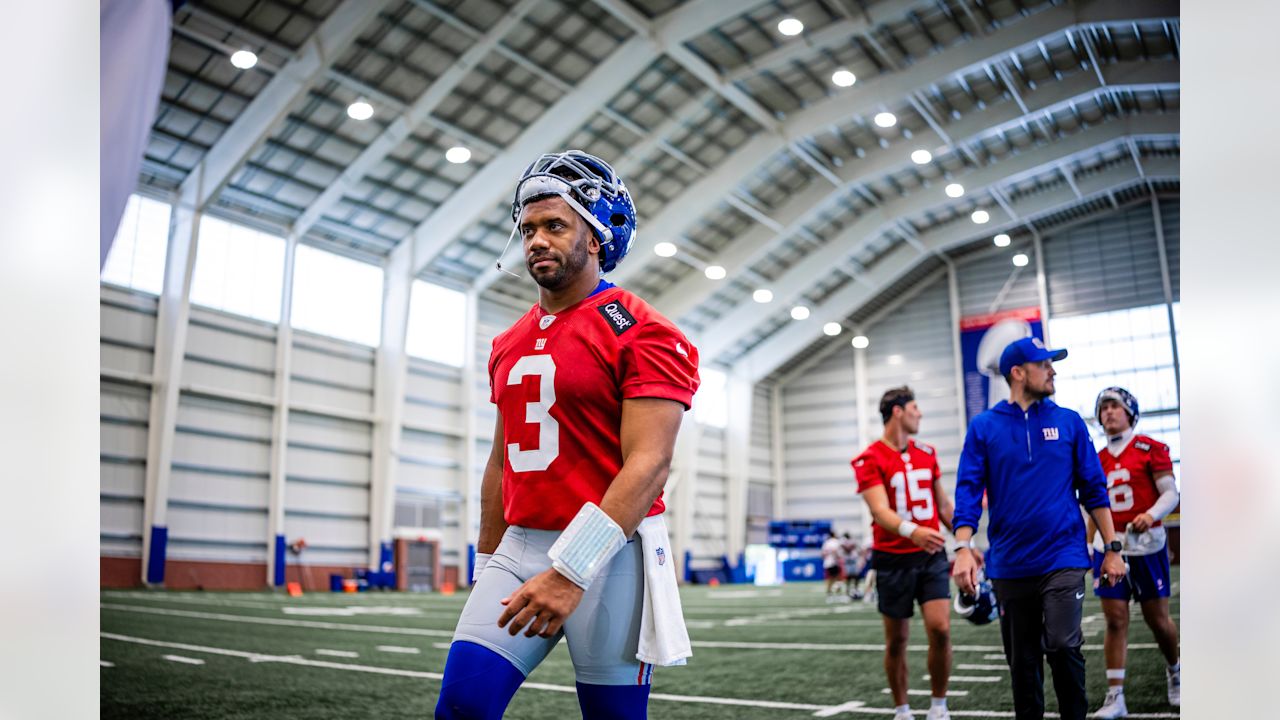 QB Russell Wilson (3)