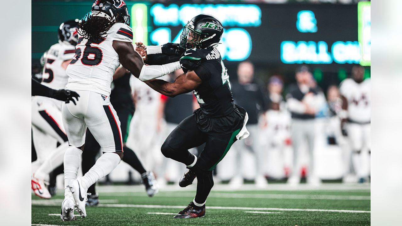 Through the Lens | All the Best Photos from the TNF Victory Against the  Texans