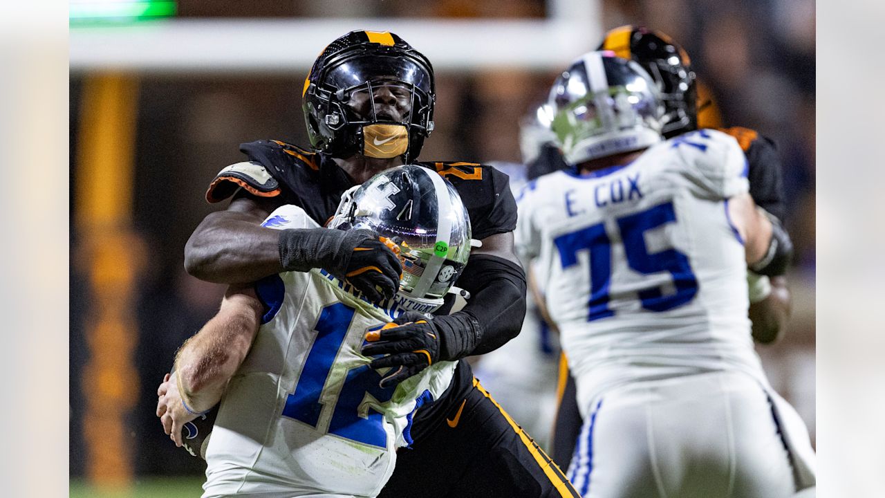 Tennessee defensive lineman James Pearce Jr. (27) sacks Kentucky quarterback Brock Vandagriff (12) during the second half of an NCAA college football game Saturday, Nov. 2, 2024, in Knoxville, Tenn. (AP Photo/Wade Payne)