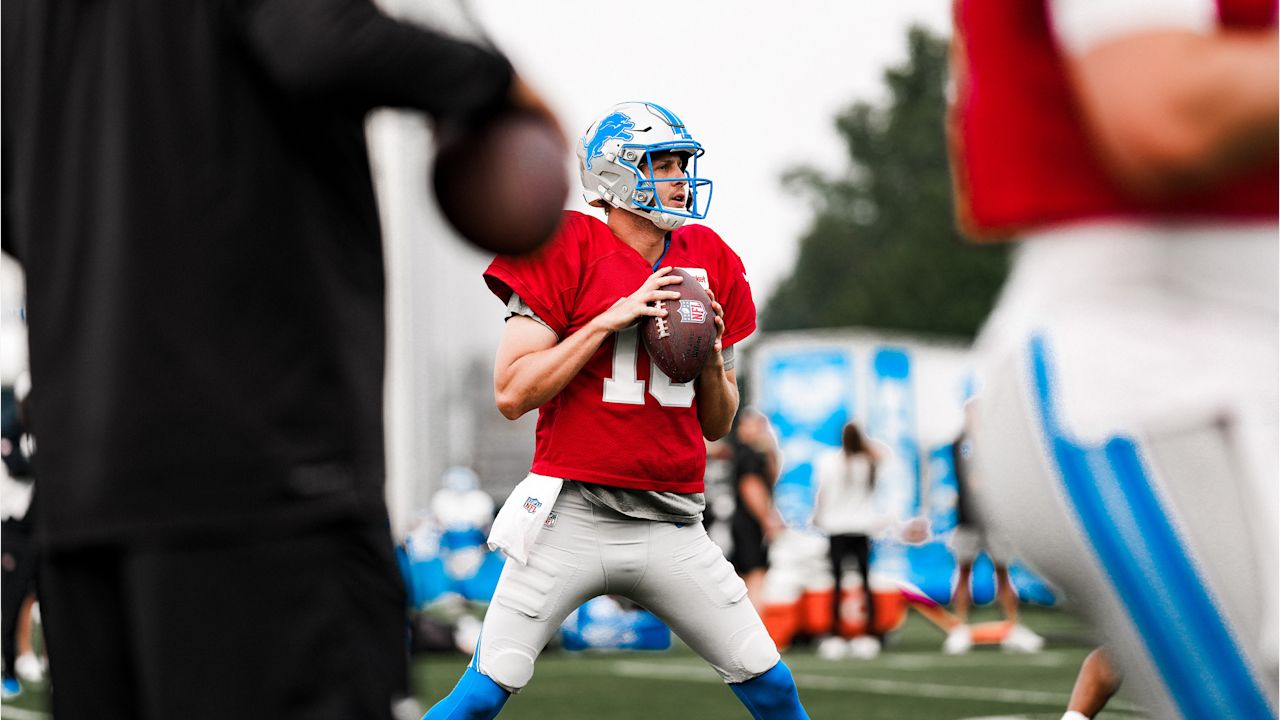Detroit Lions quarterback Jared Goff (16) during training camp at the Meijer Performance Center on Aug. 4, 2025 in Allen Park, Mich. (Jeff Nguyen/Detroit Lions)