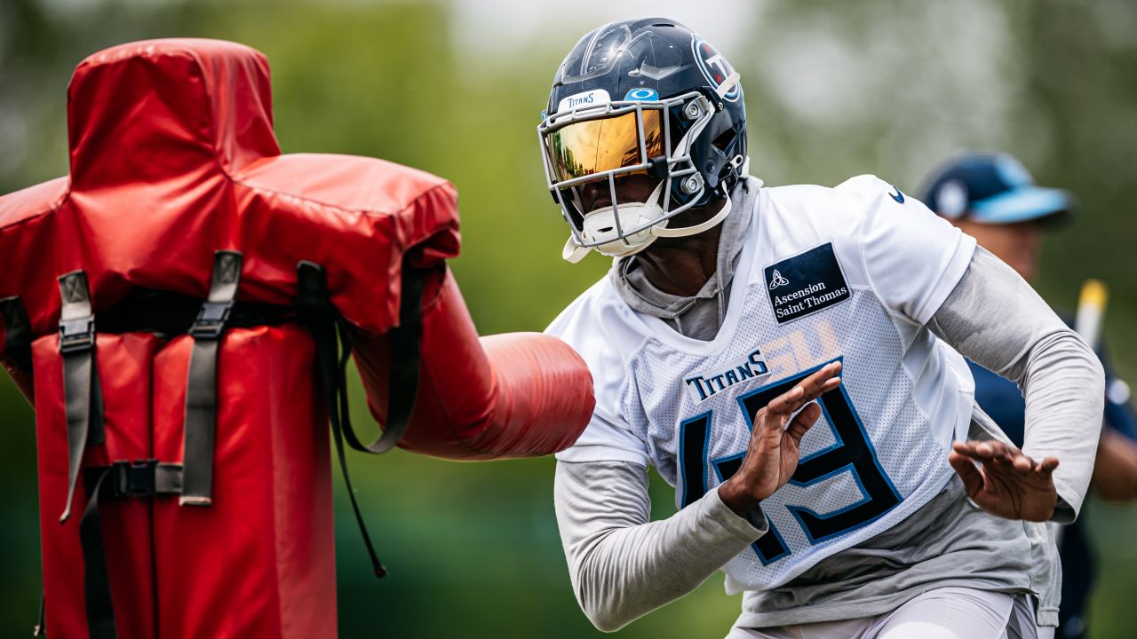 Outside linebacker Arden Key #49 of the Tennessee Titans during OTAs at Saint Thomas Sports Park on May 31, 2024 in Nashville, TN. Photo By Jessie Rogers/Tennessee Titans