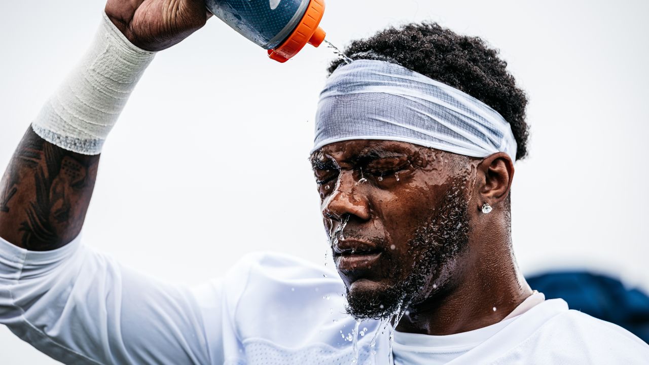 Outside linebacker Arden Key #49 of the Tennessee Titans during fall camp practice at the Ascension Saint Thomas Sports Park in Nashville, TN. Photo By Donald Page/Tennessee Titans