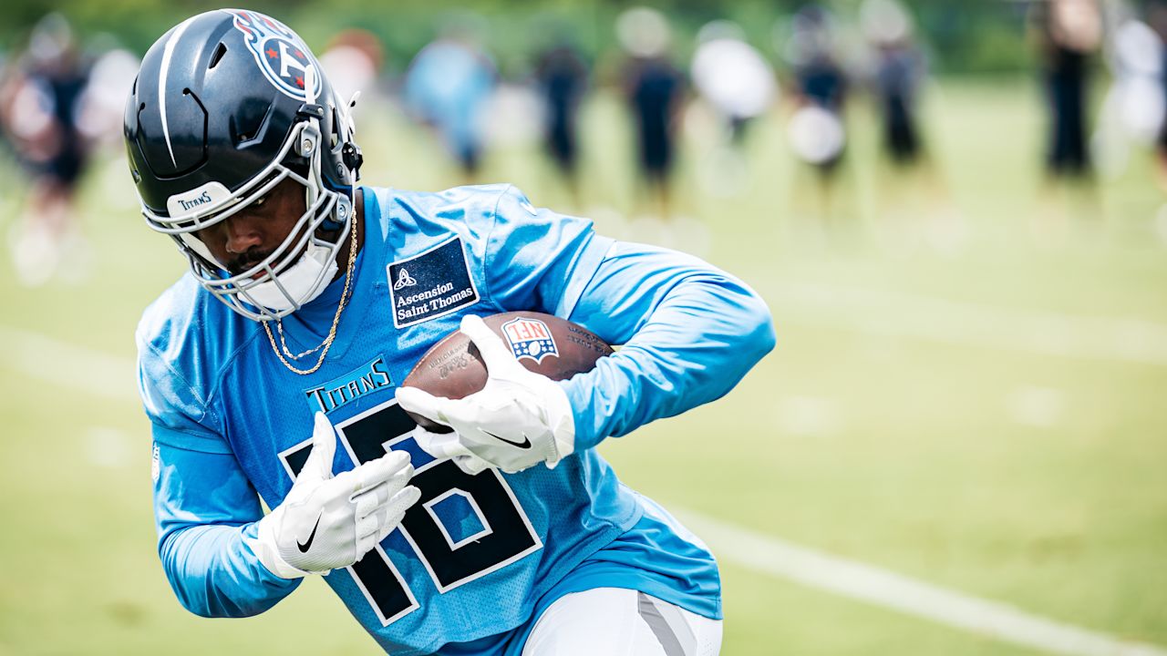 Wide receiver Treylon Burks #16 of the Tennessee Titans during minicamp practice at the Ascension Saint Thomas Sports Park on June 11, 2025 in Nashville, TN. Photo By Donald Page/Tennessee Titans