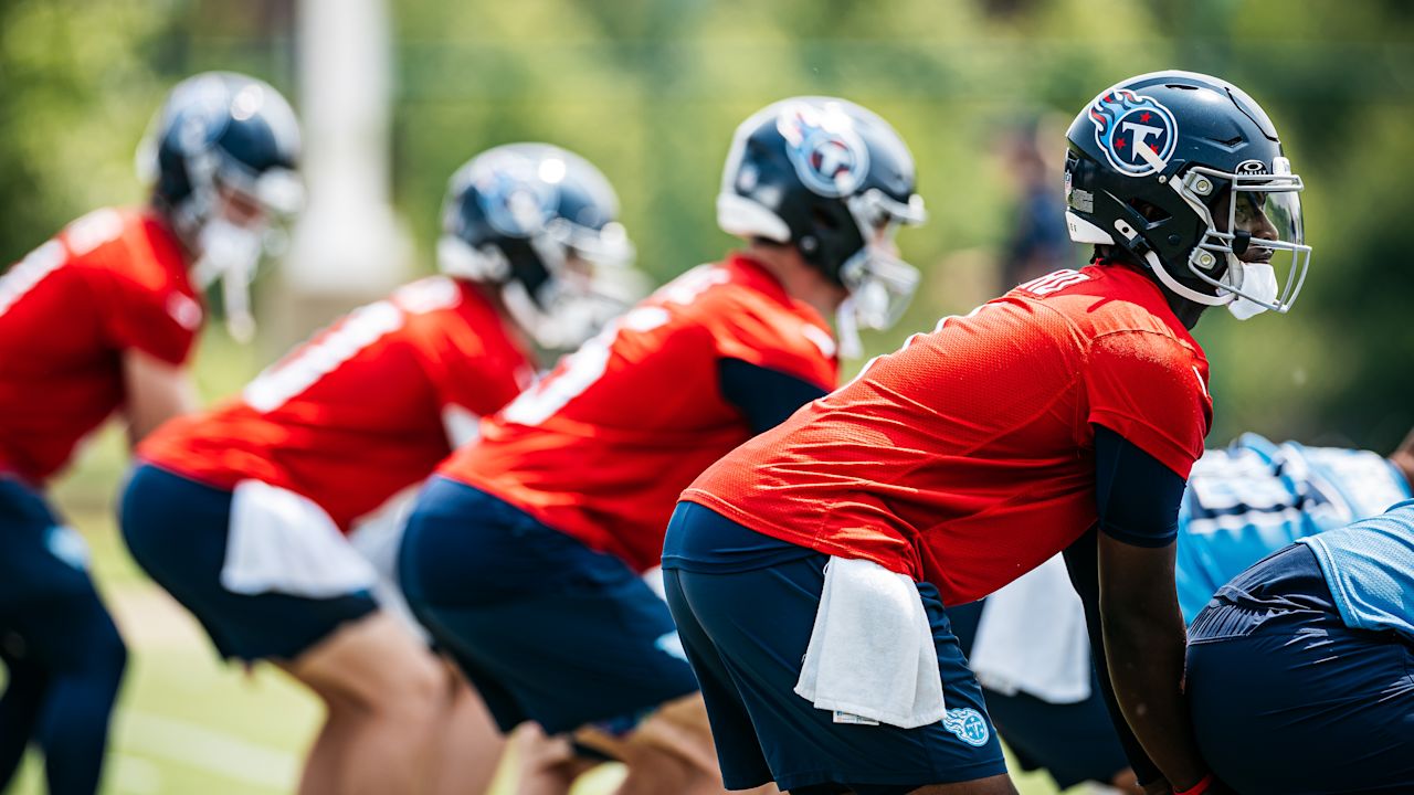 Quarterback Cam Ward #1 of the Tennessee Titans during minicamp at the Ascension Saint Thomas Sports Park on June 10, 2025 in Nashville, TN. Photo By Donald Page/Tennessee Titans