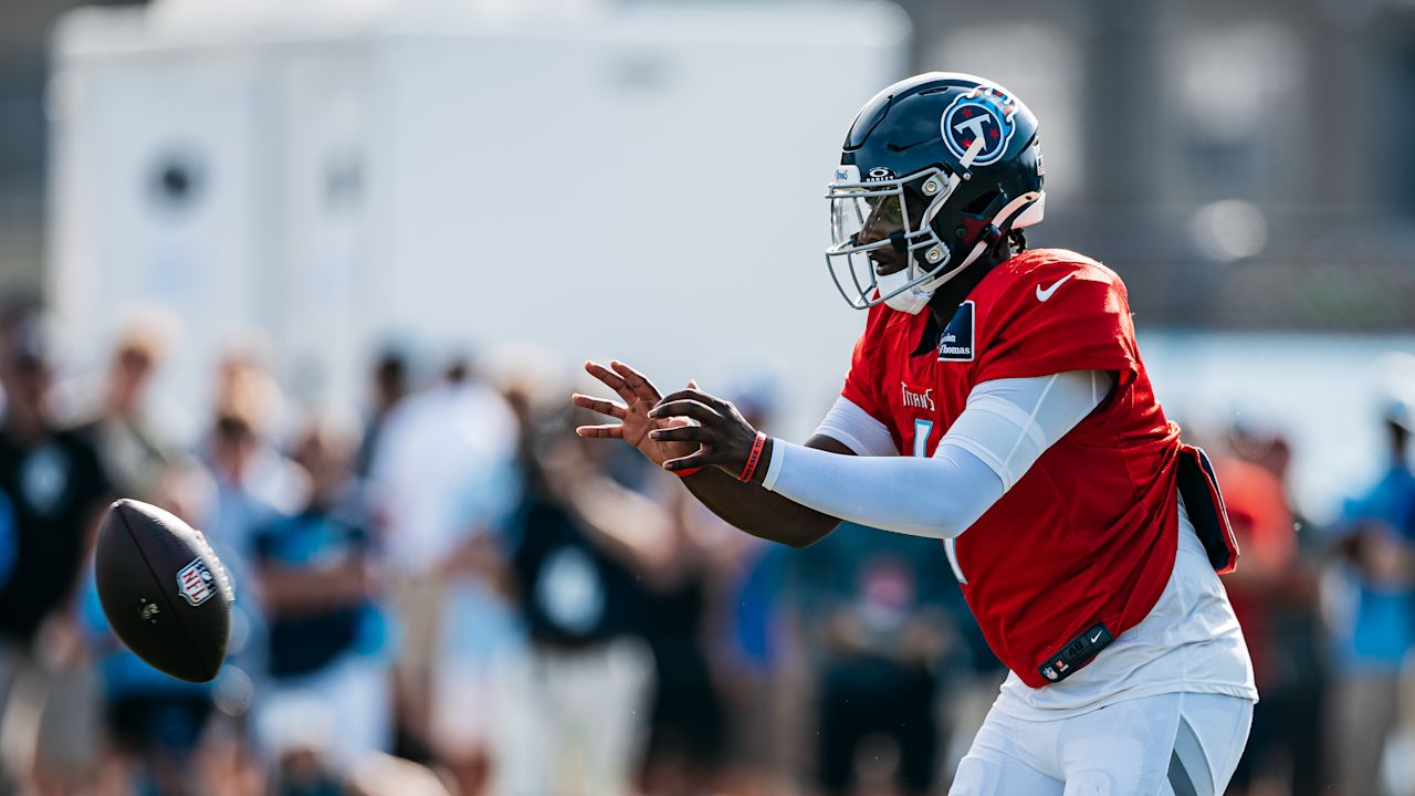 Quarterback Cam Ward #1 of the Tennessee Titans during fall camp practice at the Ascension Saint Thomas Sports Park on July 30, 2025 in Nashville, TN. Photo By Jessie Rogers/Tennessee Titans