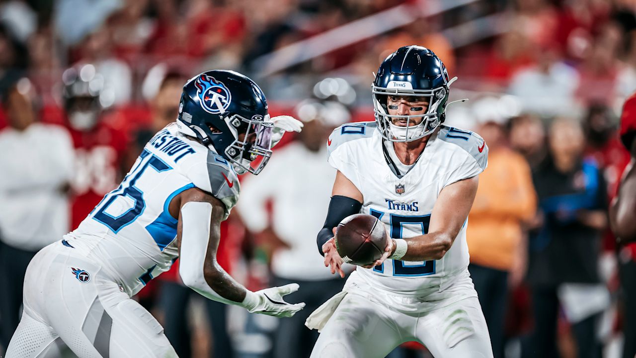 The Tennessee Titans and the Tampa Bay Buccaneers compete during the preseason game at Raymond James Stadium on August 09, 2025 in Tampa, FL. Photo By Donald Page/Tennessee Titans