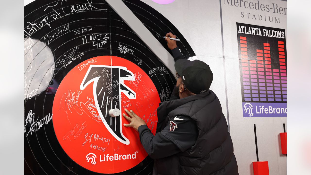 Atlanta Falcons Commemorate the 50th Anniversary of Hip Hop